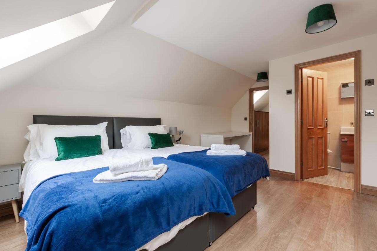 Albert - 5 Bedrooms Sleeps 11 Parking Wi-Fi Contractors Preston  Esterno foto